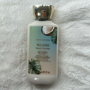 BATH AND BODY WORKS - WAIKIKI BEACH COCONUT CREAM
